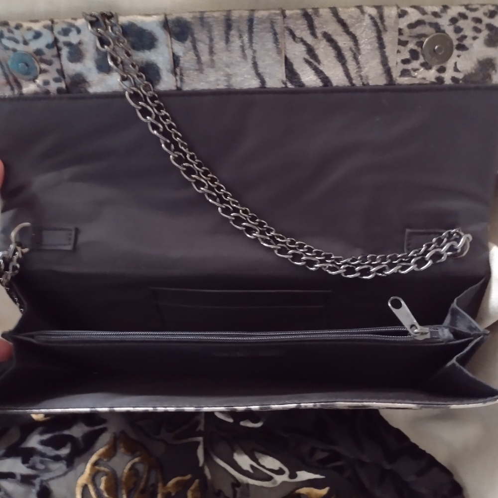 Handbag - Picture 5 of 6